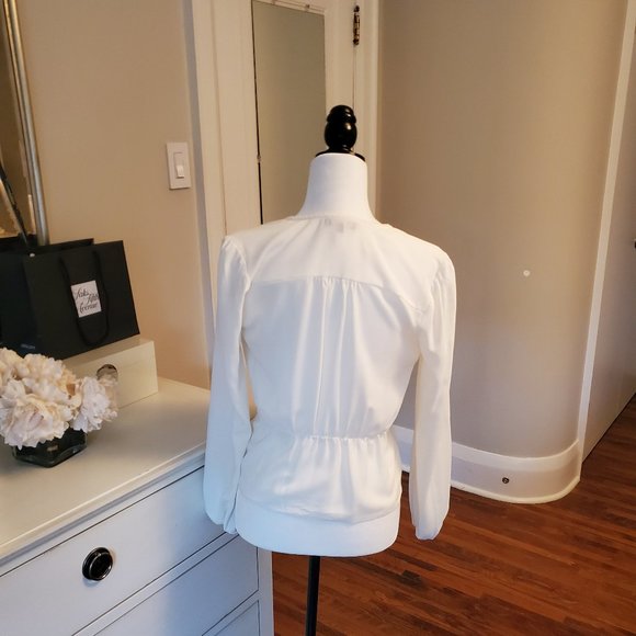 White 1.State Blouse - Picture 2 of 3
